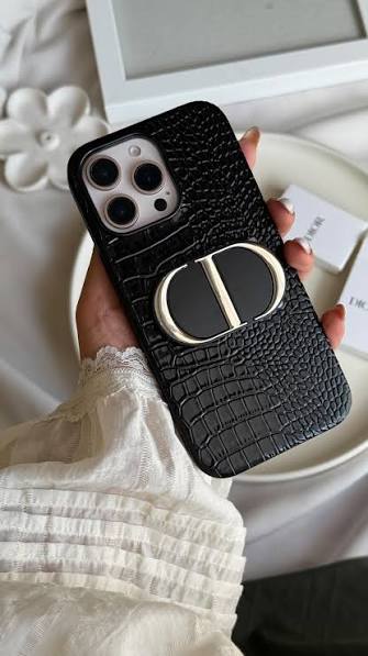 Phone case mirror
